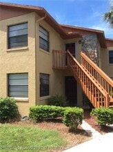 Building Photo - 517 Manor Cir