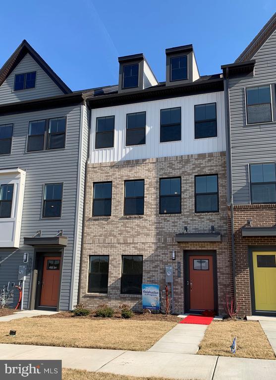 Foto principal - 741 Allegheny Ave