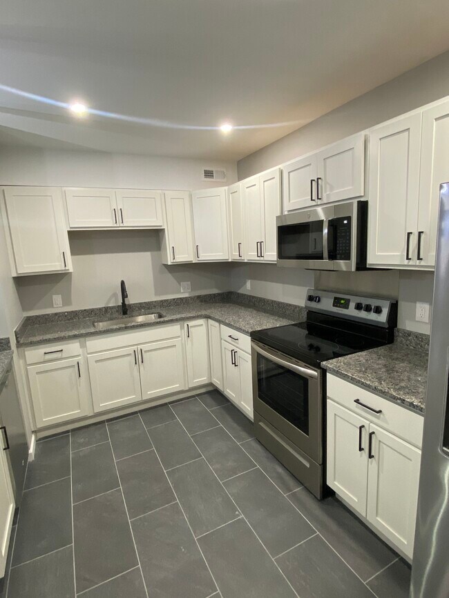 Foto del edificio - 1235 Summit St