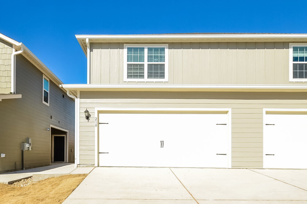 Foto principal - 218 Marsh Ln