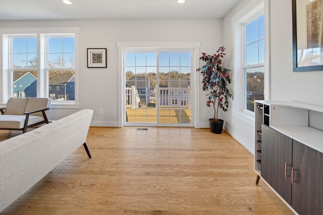 Foto del edificio - 1407 Beaver Heights Ln