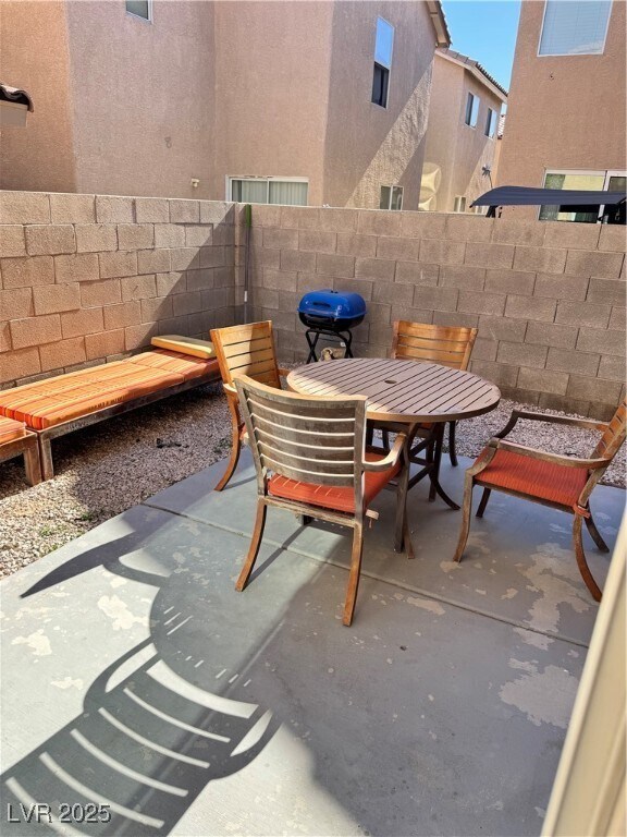 Foto del edificio - 4510 Sunday River St