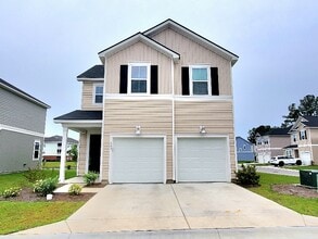 Building Photo - 400 Southern Wren Wy