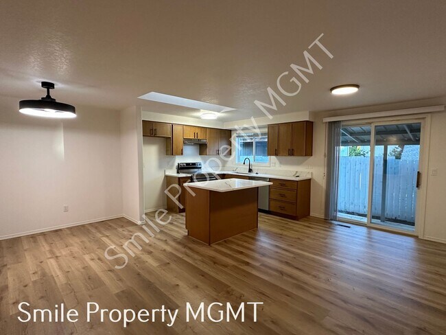 Foto del edificio - Remodeled Ranch in a Quiet Community