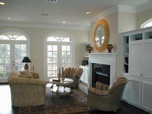 Primary Photo - 2624 Wroxton Rd