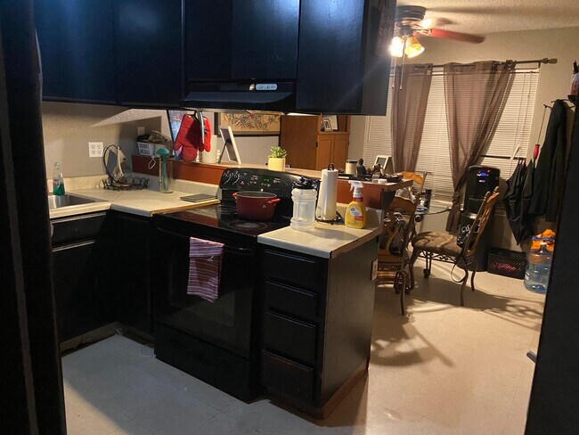 Foto del edificio - 6350 PORTERFIELD CT