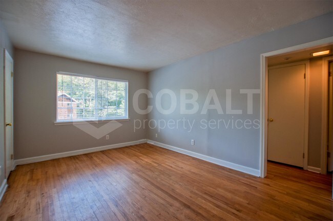 Foto del edificio - 493 North Highland Avenue Northeast