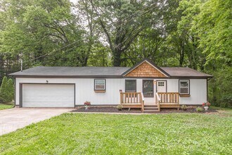 Building Photo - 7340 McCormack Dr