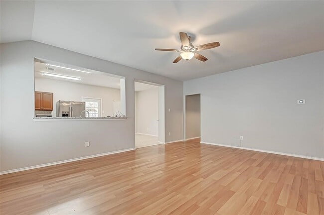 Foto del edificio - 19802 River Breeze Dr