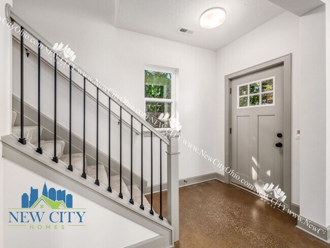 Foto del edificio - Newly Built 3 Bedroom 2.5 Bathroom Frankli...