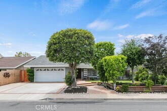 Building Photo - 24031 Olivera Dr