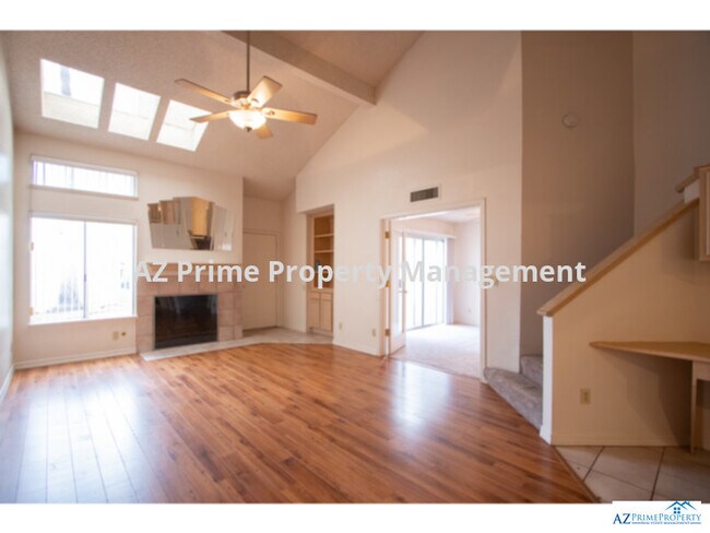 Building Photo - 3315 E Juniper Ave