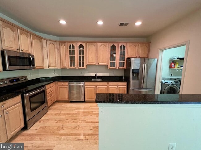 Building Photo - 4806 Mantlewood Way