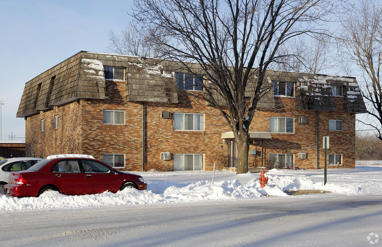 Primary Photo - 309 Birch St
