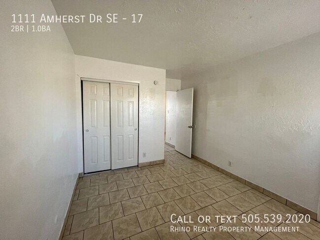 Foto del edificio - 1111 Amherst Dr SE