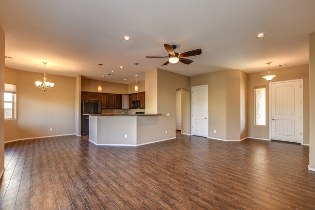 Building Photo - 3 bed, 2 bath Granville Home for Rent!