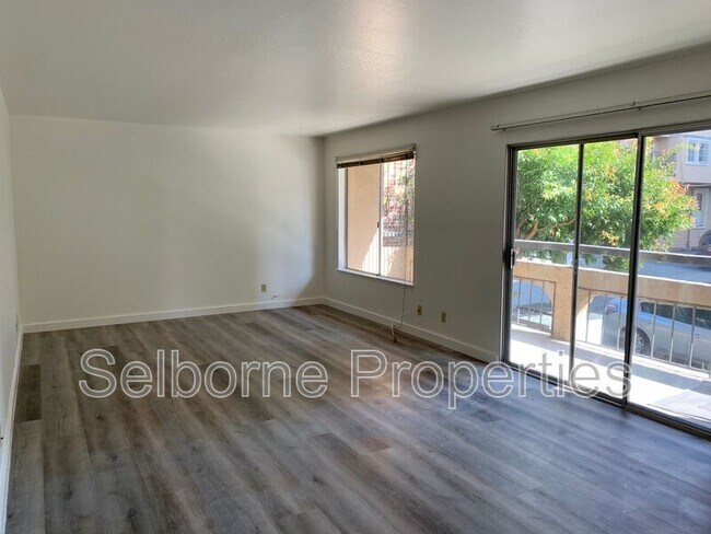 Foto del edificio - 121 41st St
