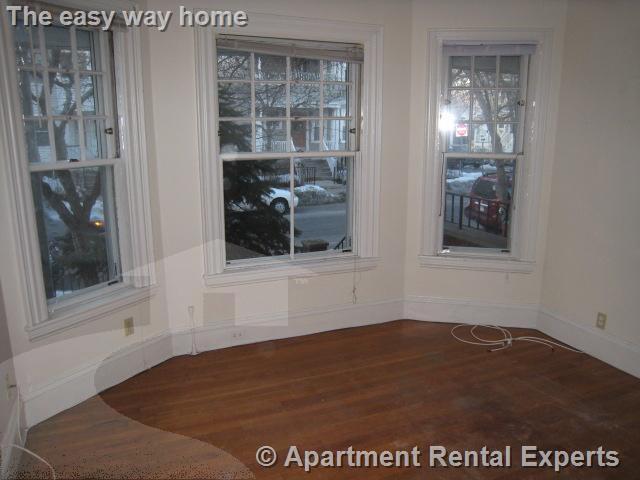Primary Photo - 9 Charnwood Rd