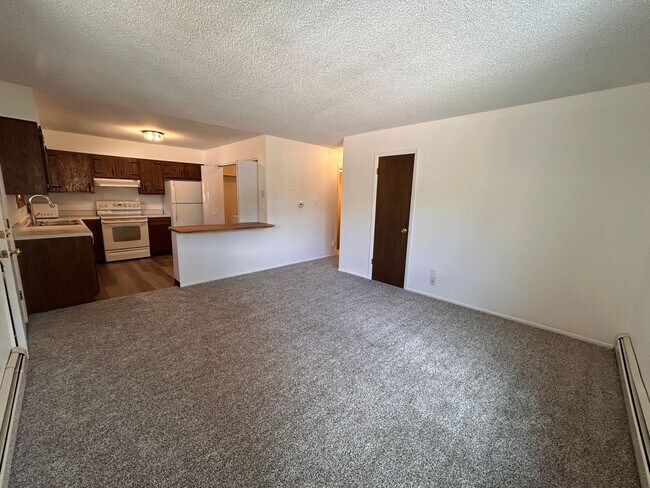 Photo - Ute Pass Ave (10215) Apartment