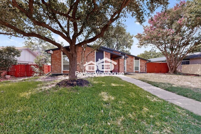 Foto del edificio - 1527 Cherokee Trail