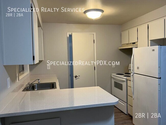 Building Photo - 5119 SW 62nd Ave