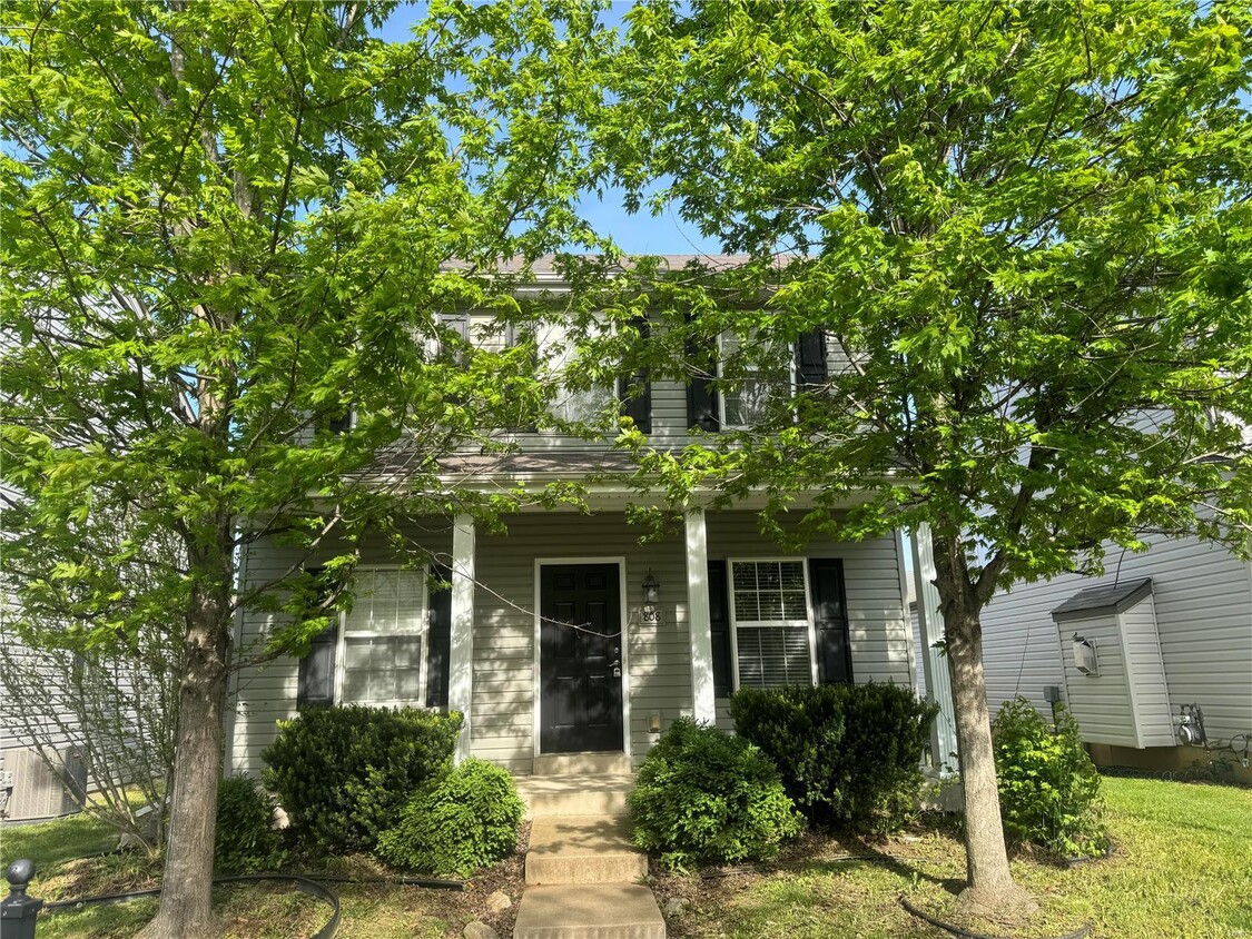 Primary Photo - 808 Waler Dr