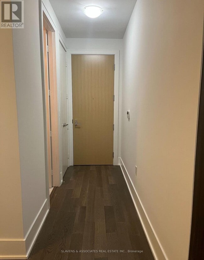 Photo du bâtiment - 29 Queens Quay E