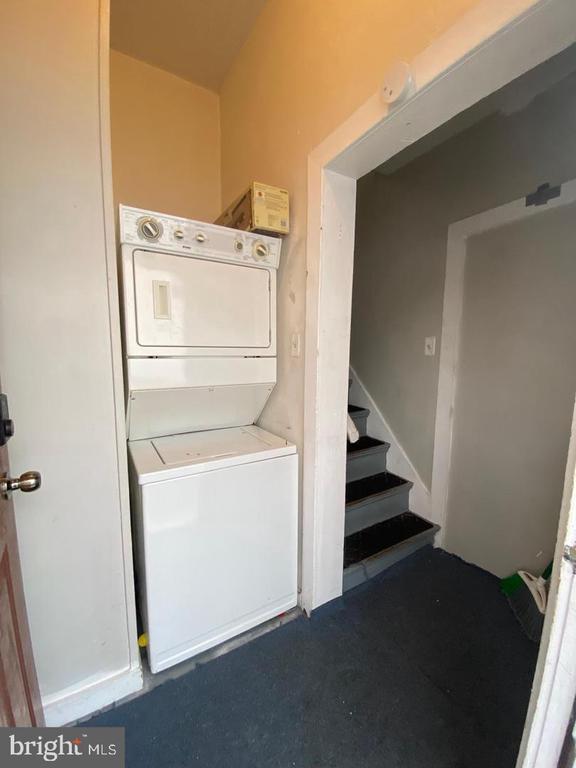 Foto principal - 64 S Evans St