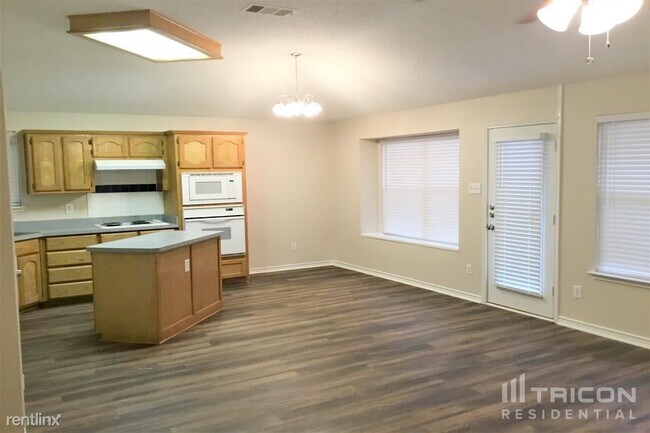 Foto del edificio - 1558 Aberdeen Dr