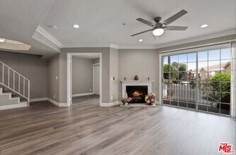 Building Photo - 4750 Templeton St
