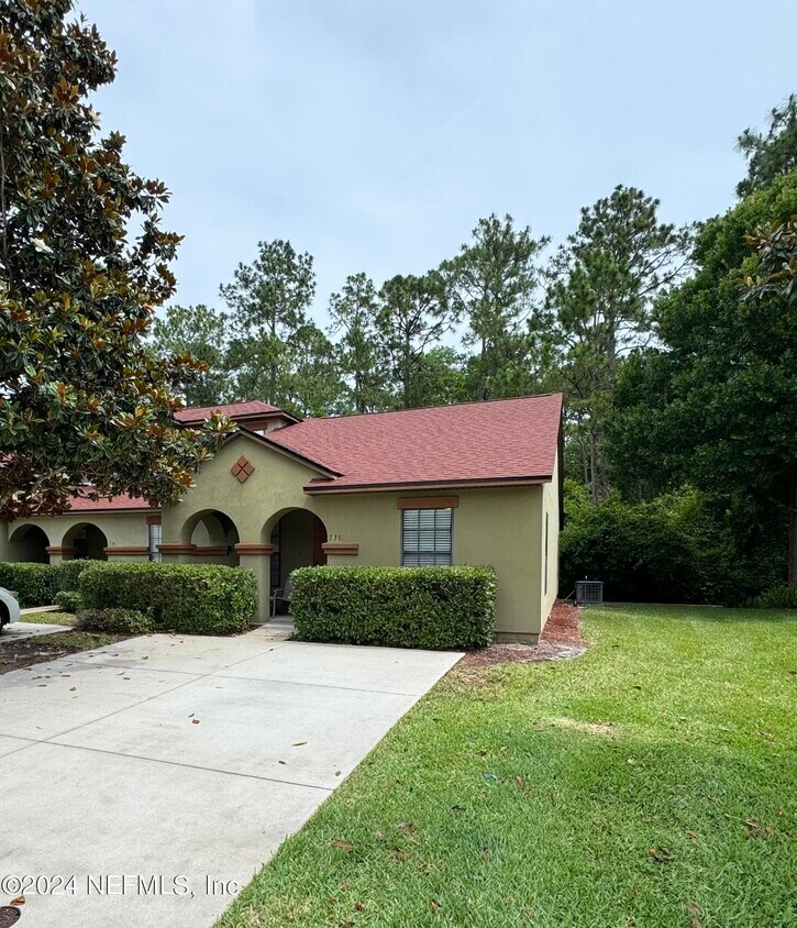 Primary Photo - 736 Ginger Mill Dr