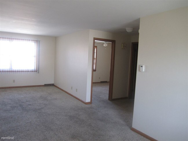 Foto del edificio - 1258 E Elm St
