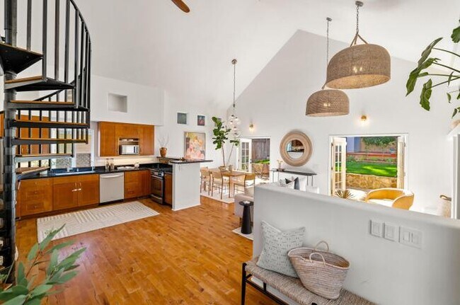 Foto del edificio - 829 Marilla Ave