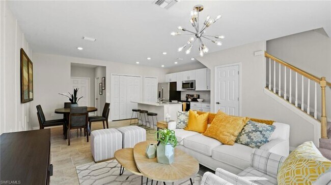 Building Photo - 4254 Canova Ct