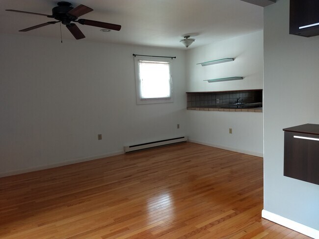 Living Room - 1455 Bryn Mawr St