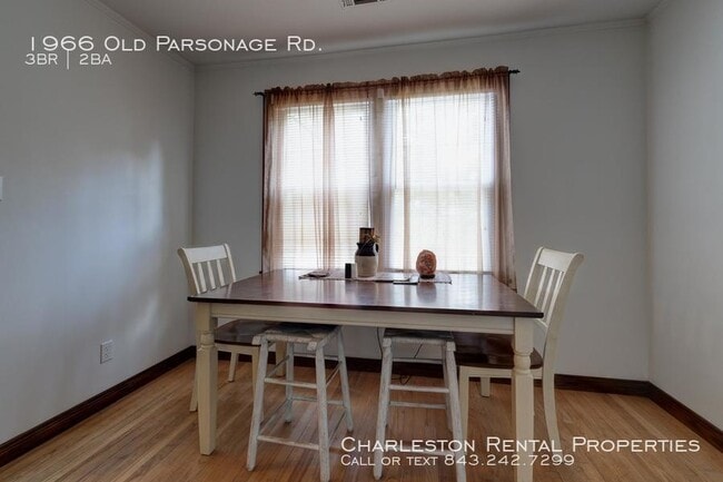 Building Photo - 1966 Old Parsonage Rd