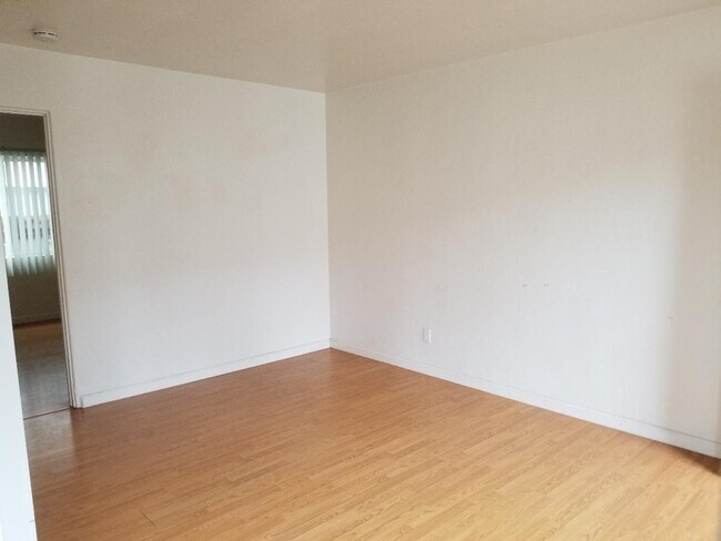 Foto del edificio - 4432 Utah St