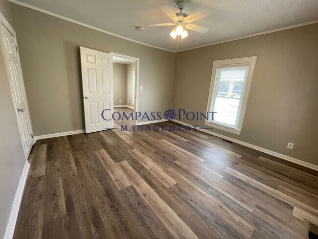 Foto del edificio - Newly Renovated Just For You! 3 Beds/1 Bath