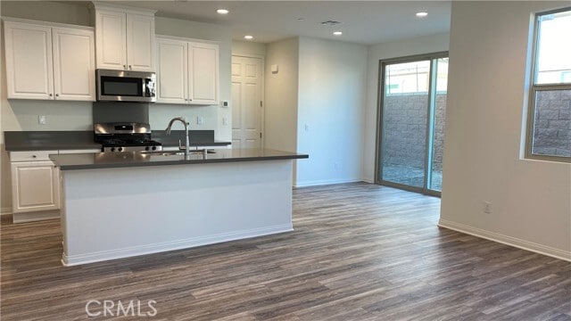 Foto del edificio - 7604 Channel View St