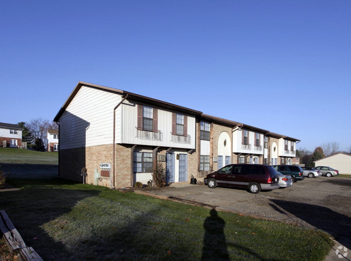 Primary Photo - 361-379 Waterside Ave