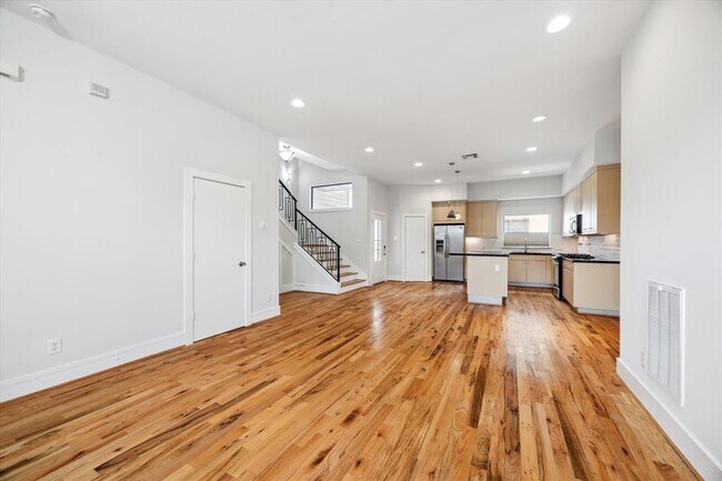 Foto del edificio - 4721 Caroline St