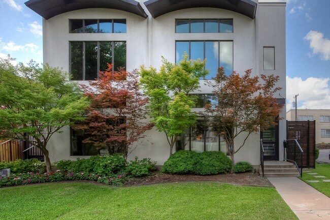 Foto del edificio - 3 br, 2.5 bath House - 4719 Dexter Ave.