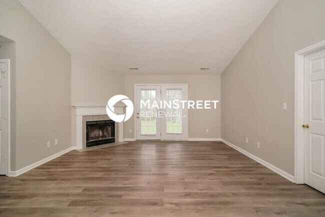 Foto del edificio - 3 Bedroom Pet-Friendly Home in Indianapoli...