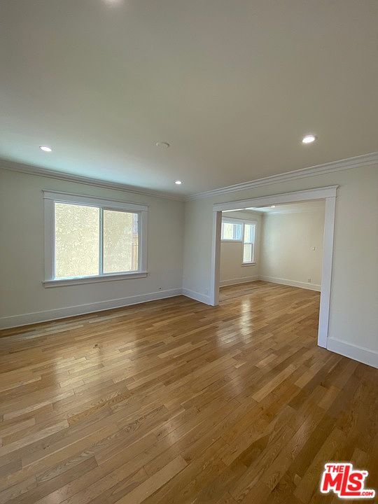 Building Photo - 817 Heliotrope Dr
