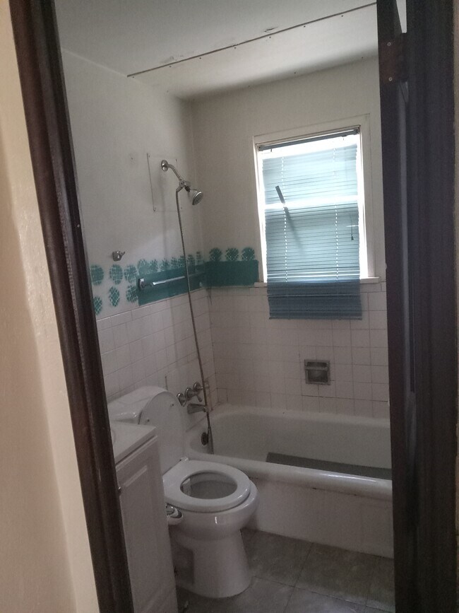 Foto del edificio - 1007 Frey Rd