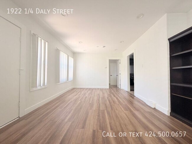 Foto del edificio - 1922 1/4 Daly Street-