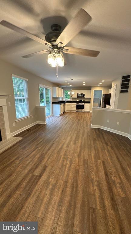 Foto del edificio - 6026 Trotter Rd