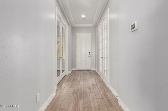 Foto del edificio - 17996 W Redwood Ln
