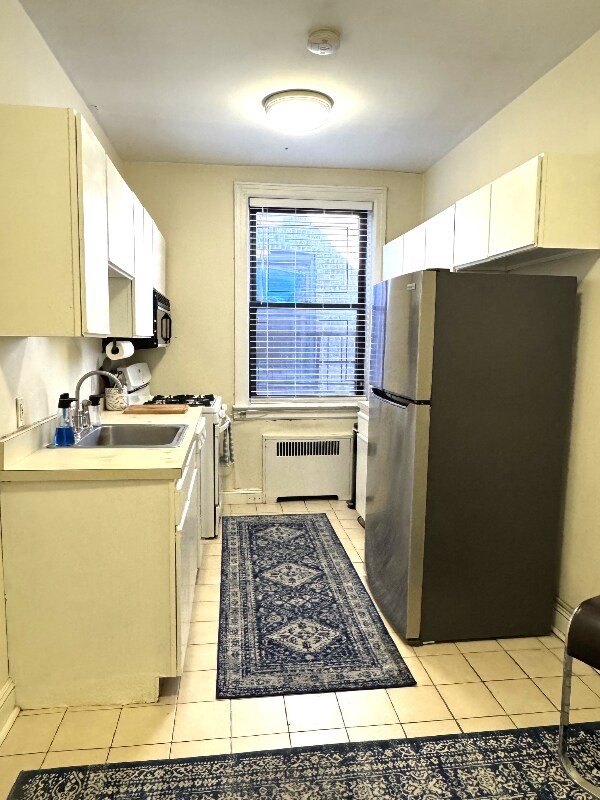 Building Photo - 104 Palisade Ave