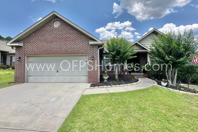 Foto del edificio - South Crestview 3/2 Available 8/1